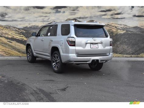 2019 Classic Silver Metallic Toyota 4runner Limited 4x4 131370594