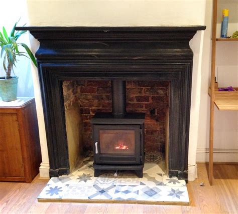 We recommend the best small wood burning stoves in 2021. Wood Burning Stove Installation Godalming, Surrey - Fire ...