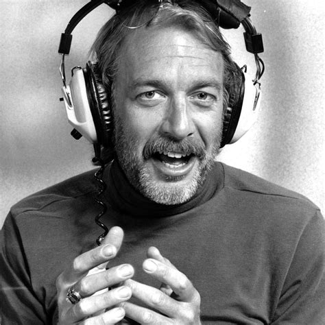 ‘wkrp In Cincinnati Star Howard Hesseman Dies At 81