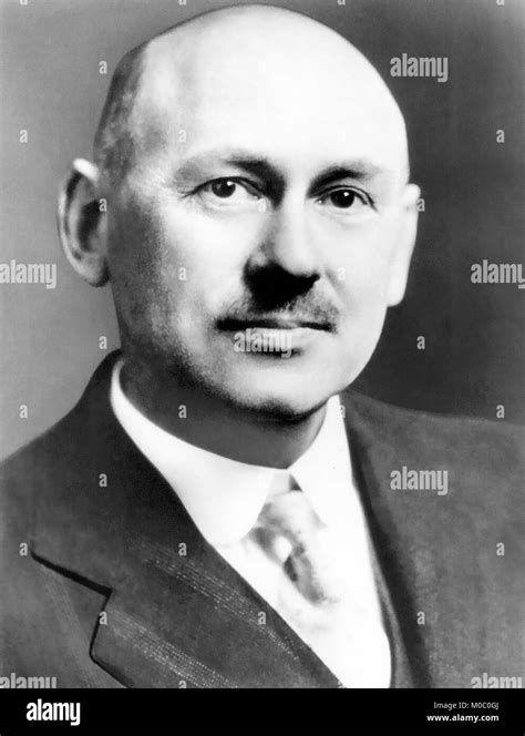 Robert Goddard 1882 1945 American Physicist And Space Age Enginner