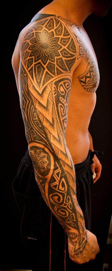 40 Curvy Polynesian Tattoo Designs