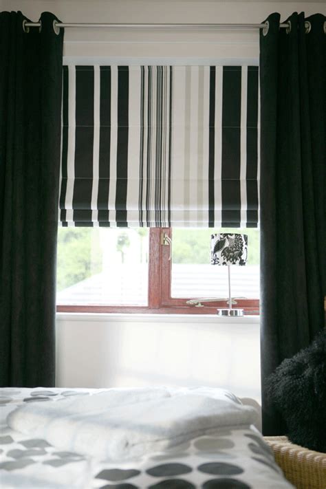 Our stylish bedroom blinds features gorgeous fabric choices with playful patterns and sophisticated textures for every style of home from modern to classic. Bedroom Blinds from Oakland Blinds in Stevenage ...