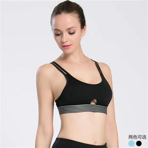 Women Sport Bra With Cross Straps Push Up Shockproof Bra Tops For Fitness Yoga In Sports Bras