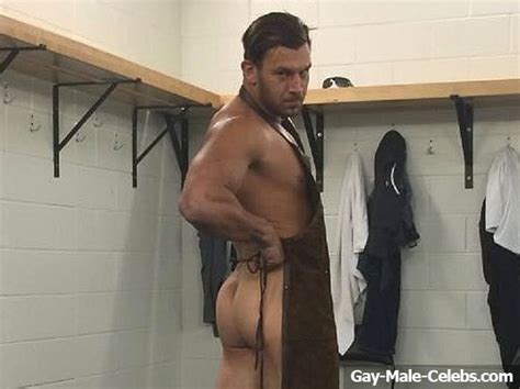 Curtis Hussey Nude