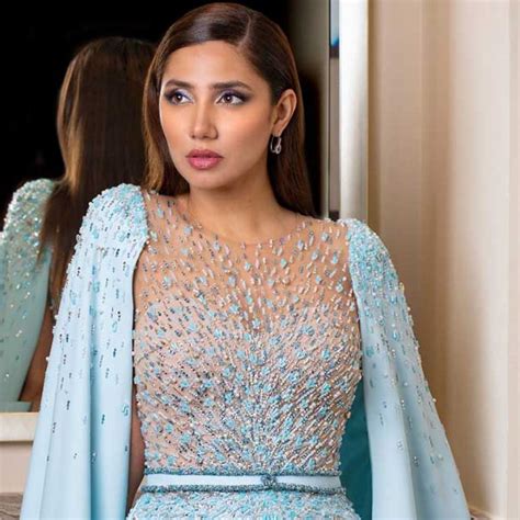 Fashion Queen Mahira Khan Gives Us A Stellar Mayun Look Pictures Lens