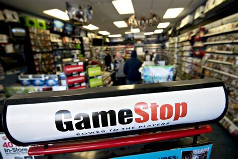 GameStop cuts wages and offers the choice of being furloughed