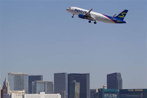 Naked Passenger Delays Spirit Flight In Las Vegas Local Las Vegas Local