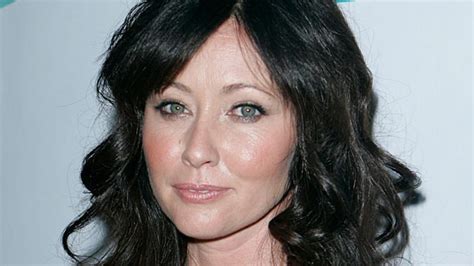 Shannen Doherty Says Cancer Has Returned: 'I'm Petrified' - Breaking News