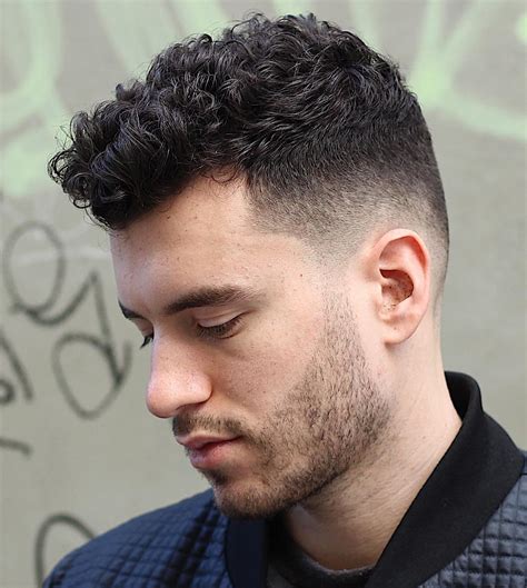 Https://tommynaija.com/hairstyle/curly Top Mens Hairstyle