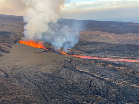 Mauna Loa Eruption Day Leading Front Of Lava Flow About Miles From Saddle Road Overflow