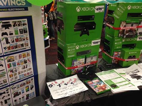 Gamestop Sure Are Pushing The Xbox One Hard