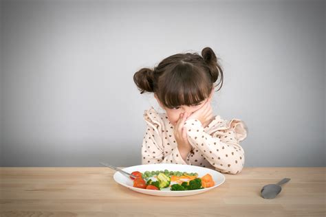 How To Help Your Child Eat More Vegetables Plant Based Juniors
