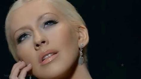 Christina Aguilera Pero Me Acuerdo De Tí Remix Youtube