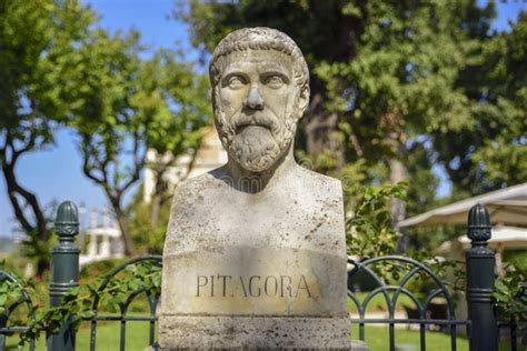 Representação Escultural De Pythagoras Pitagora Do Filósofo Grego E Do