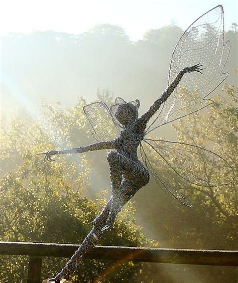 Wire Sculptures With A Twist By Robin Wight Pixel77