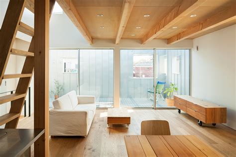 It features with simple elegance and minimalistic tones. Small House in Chibi, Japan by Yuji Kimura Design
