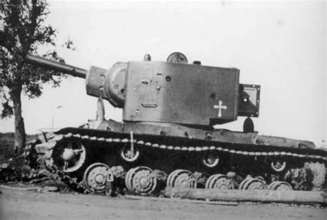Soviet Heavy Breakthrough Tank Kv 2 1941 World War Photos