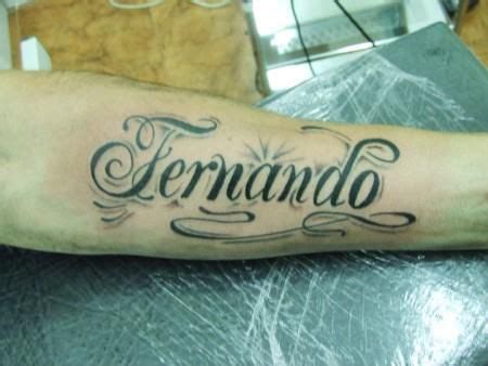 Owner and award winning artist at embassy tattoo. tatuaje nombre fernando | Tatuajes de nombres, Nombre fernanda, Fuentes de letras para tatuaje