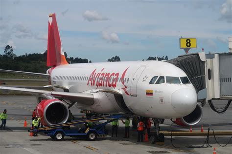 Review Avianca A320 Business Class From Nyc To Medellín
