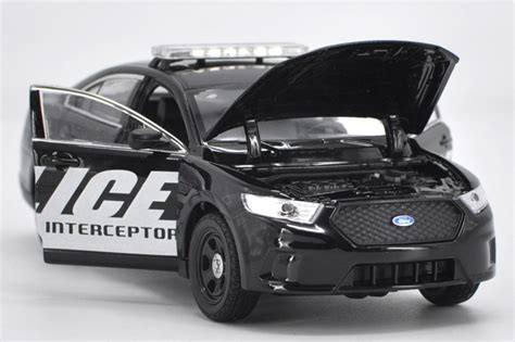 124 Welly Ford Taurus Police Car Diecast Car Model