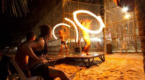 Fire Dance Boracay Things To Do Living Nomads Travel Tips Guides News And Information