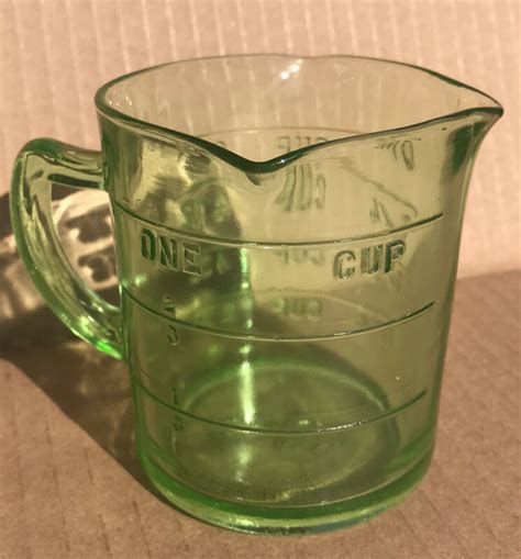 Vintage Kellogg S Depression Green Vaseline Glass Measuring Cup