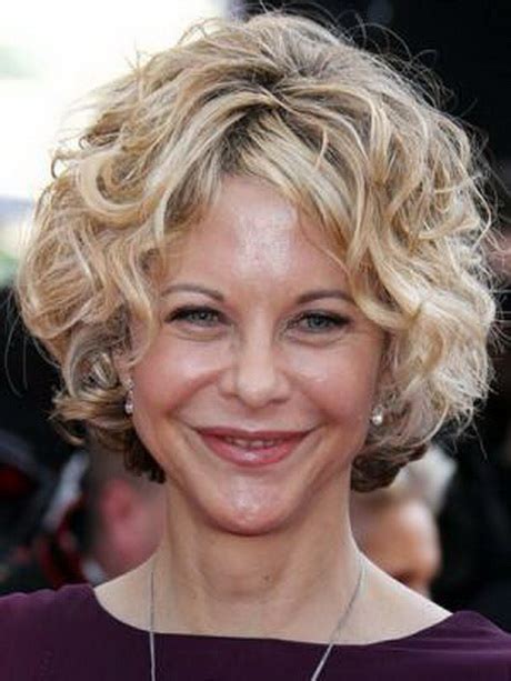 Short Wavy Hairstyles For Over 50 Women Style And Beauty