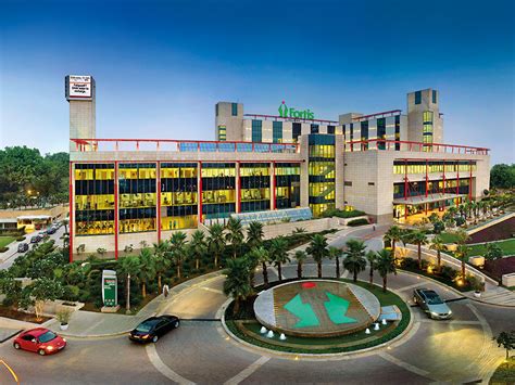 Indias Luxury Hospitals Spur Health Tourism Business Destinations