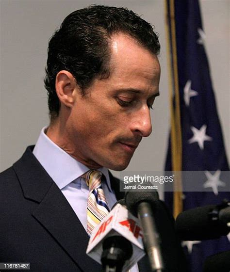 rep anthony weiner announces his resignation amid lewd photo scandal photos and premium high res