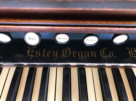 Working Antique Victorian Parlor Pump Organ Estey Organ Co Brattleboro