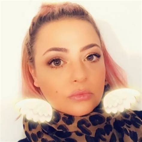 Lisa Armstrong Posts Glam Selfie After Congratulating Ant On Bafta Win