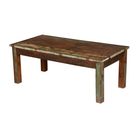 Everything about this gorgeous living room works in perfect unity to create a warm and welcoming rustic farmhouse feel. Farmhouse Distressed Reclaimed Wood Rustic Coffee Table