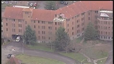 2 Escapees 2 Patients Unauthorized Leave From Western State Hospital