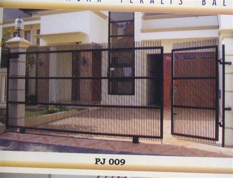 Pagar merupakan bagian rumah yang pasti akan terlihat pertama kali. Contoh Gambar Model Desain Pagar Minimalis ~ Kamar Minimalis