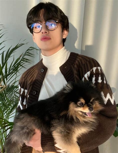 Bts V Aka Taehyung And Yeontan S Cutest Moments Together Iwmbuzz
