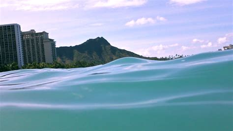 Surfing In Waikiki Waikiki Favorite Places Natural Landmarks