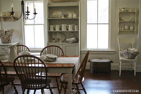 Please click the picture to see the large or full size gallery. FARMHOUSE 5540: Dining Room Pictures