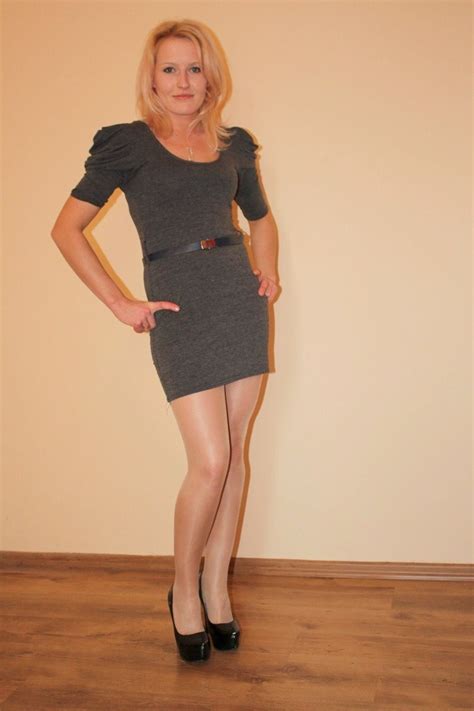 Amateur Pantyhose On Twitter Beautiful Blonde In High Heels And Pantyhose Want To See