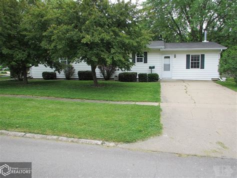 309 N Jefferson St, Mount Pleasant, IA 52641 | MLS# 5361059 | Redfin