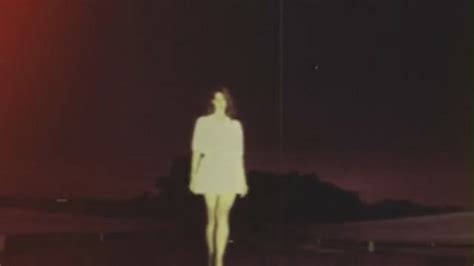 Summertime Sadness Music Video Lana Del Rey 31536841 500 281 500×