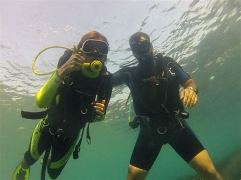 Introducing A Friend To Scuba Diving DeeperBlue Com