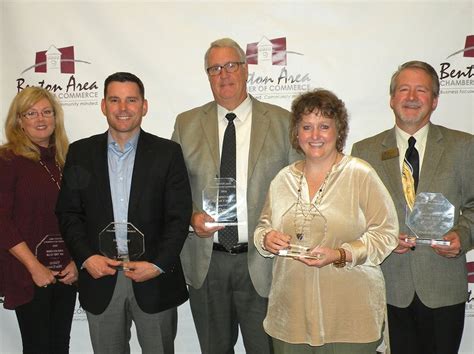 Benton Chamber Presents 5 With Awards
