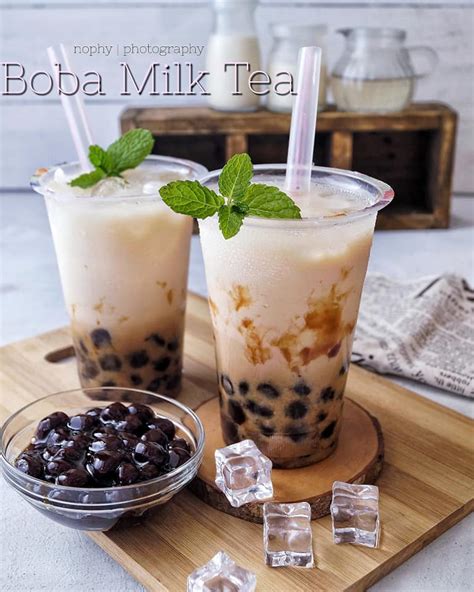 This is an easy drink you can make at home with many different variations. Boba Milk Tea by Nophy langsungenak.com