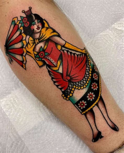 Update More Than 76 Traditional Pinup Tattoo Thtantai2