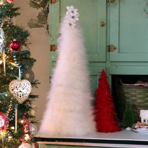This 24 Elegant Feather Christmas Tree Is Made With Soft Turkey