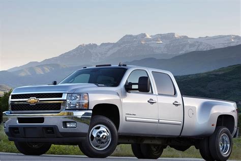 Chevrolet Silverado With 20 Inch Chrome Clad Aluminum Wheel Car Division