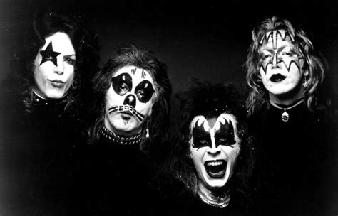 Kiss Alternative 1990s Obsession With The Rock Band Rolling Stone