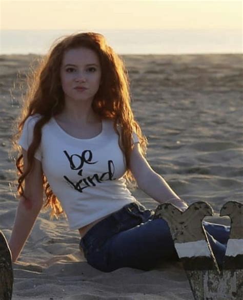 Pin By Dwayne Campbell On Francesca Capaldi Beautiful Redhead Redhead Girl Gorgeous Redhead