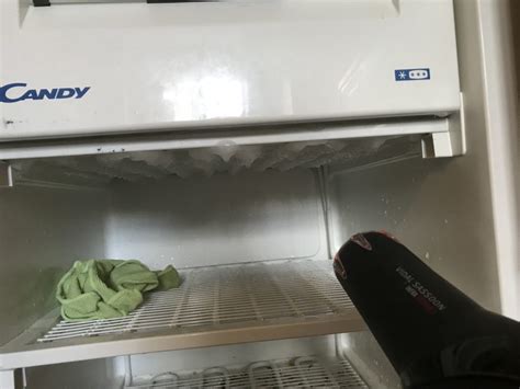 How To Defrost Your Freezer In Ten Minutes Helpful Home