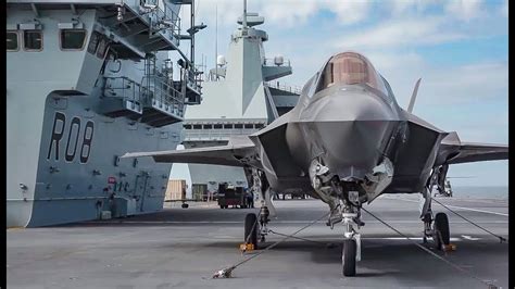 F 35 Lightning Jets Land On Hms Queen Elizabeth For The First Time 28092018 Youtube